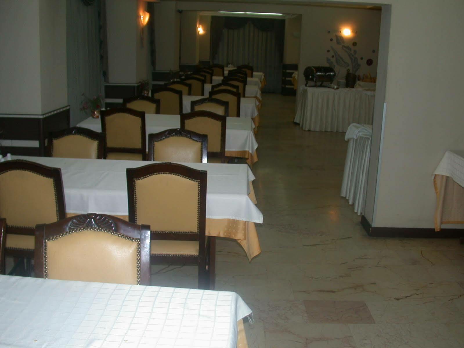 Hotel Kocaman Izmir Zewnętrze zdjęcie